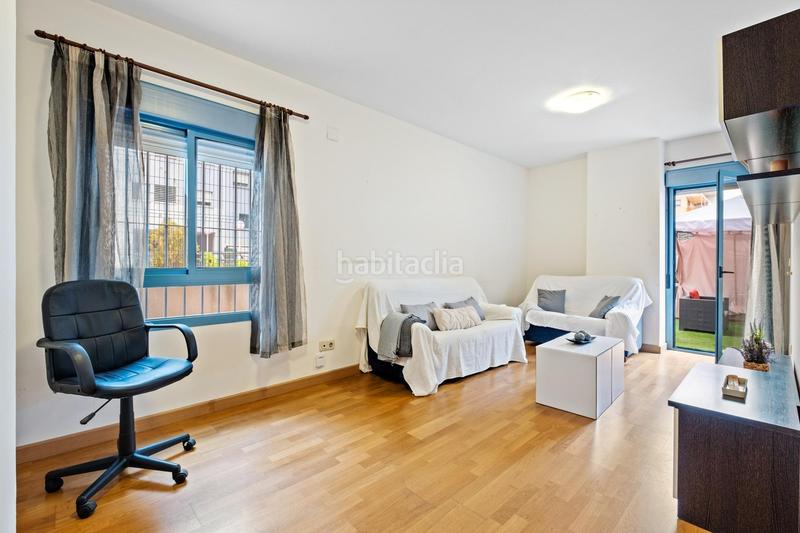 Foto e97ed17b-938a-491f-86d4-f7382efd7aa1. Flat with parking pool in El Consul - Ciudad Universitaria - El Romeral Málaga