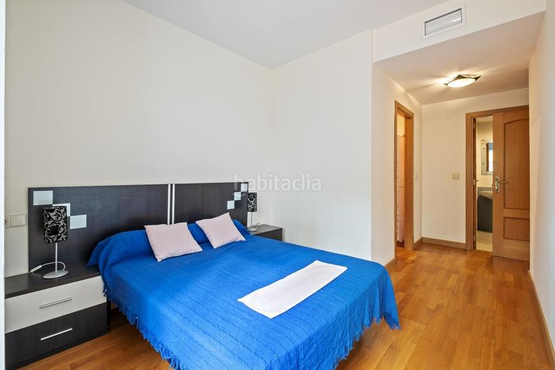 Foto f55aff81-947c-4244-9fdb-5508f979a4a2. Flat with parking pool in El Consul - Ciudad Universitaria - El Romeral Málaga