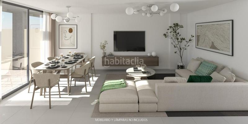Foto 59bc5631-e393-43c6-bfb6-5c86d12f68d7. Casa adosada exclusivo adosado en Urbanización Santa Rosa, a solo 300 m de la playa en Torrox
