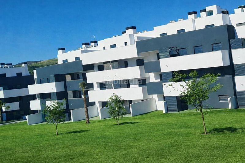 Foto 2373118b-7634-4278-8b29-4ffe9980340f. Pis amb aparcament piscina a Santa Isabel Málaga