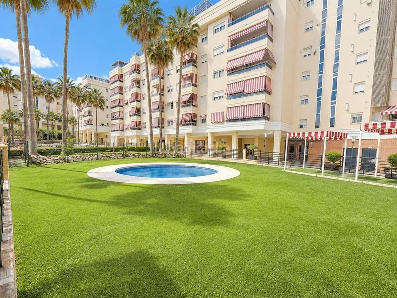 Foto e6d54583-78e6-4075-81e5-b2af4358002c. Pis amb aparcament piscina a Teatinos Málaga