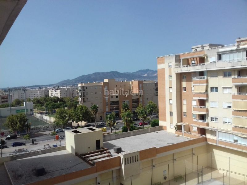 Foto fa1503c9-f93b-4185-9101-13afe004b631. Lloguer pis amb piscina a El Consul - Ciudad Universitaria - El Romeral Málaga