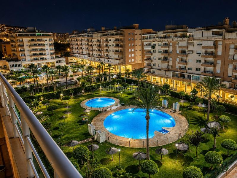 Foto 76a5cba0-283d-4a26-9a7e-e3c51e6c7659. Location attique avec parking piscine dans El Consul - Ciudad Universitaria - El Romeral Málaga