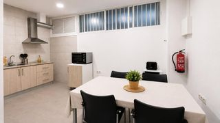 Affitto Piano terra in Santa Cristina - San Rafael. Alquiler de habitaciones junto a teatinos