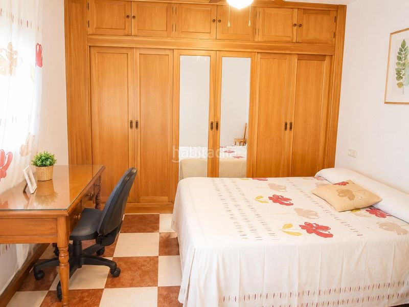 Foto f7809320-4f08-41d1-88f2-adbd00c2436d. Rent flat in Portada Alta - Pol. Crta. De Cártama Málaga