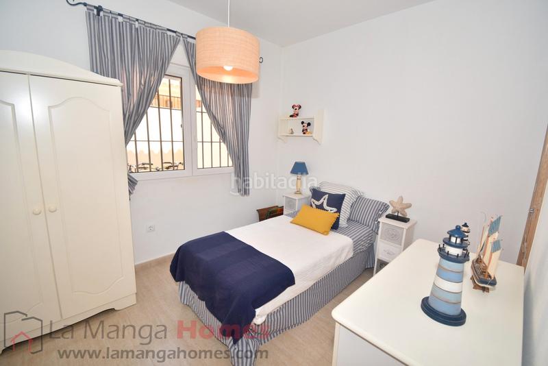 Foto 5b50b096-ad33-47d1-8642-b2a49de7e3de. Casa adosada en avenida del mare nostrum 103 – El Mojón, playa higuericas , duplex 4 habs en Pilar de la Horadada