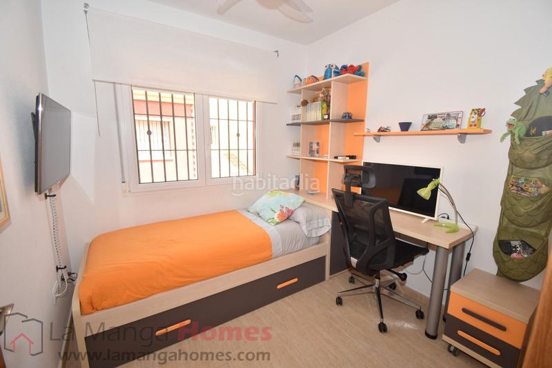 Foto ccea13f4-1c10-4b3a-86b2-0fe9d1b24d51. Casa adosada en avenida del mare nostrum 103 – El Mojón, playa higuericas , duplex 4 habs en Pilar de la Horadada