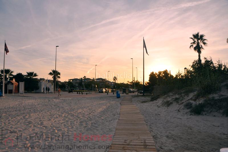 Foto f8988df8-4cd1-4206-9c84-b78514a8046b. Reihenhaus in avenida del mare nostrum 103 in El Mojón Pilar de la Horadada