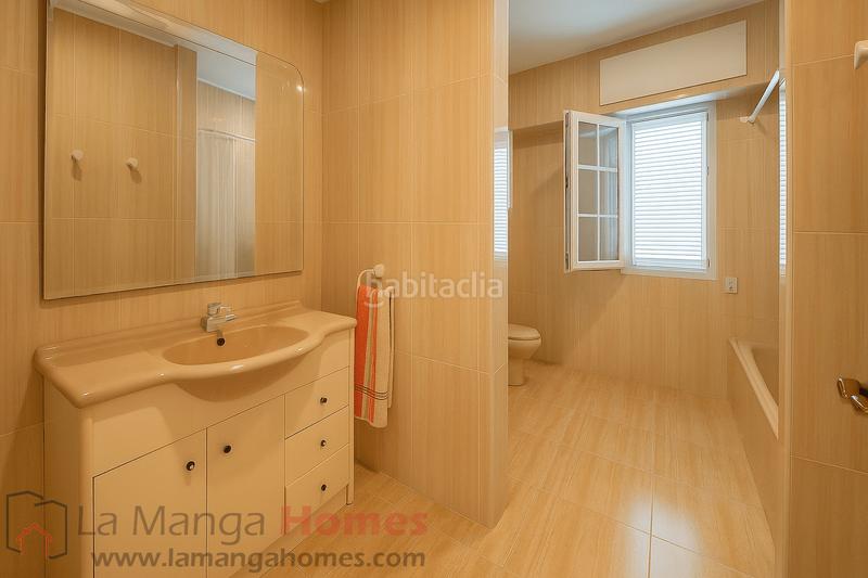 Foto d2d5d6a5-ae8c-486c-8949-4b0203663abc. Chalet dans n/a dans Playa de las Gaviotas - El Pedrucho Manga del Mar Menor (La)