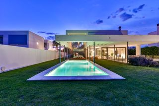 Xalet en Torre en Conill-Cumbres de San Antonio. Chalet individual en venta en urbanizaci�n torre en conill, 5 do
