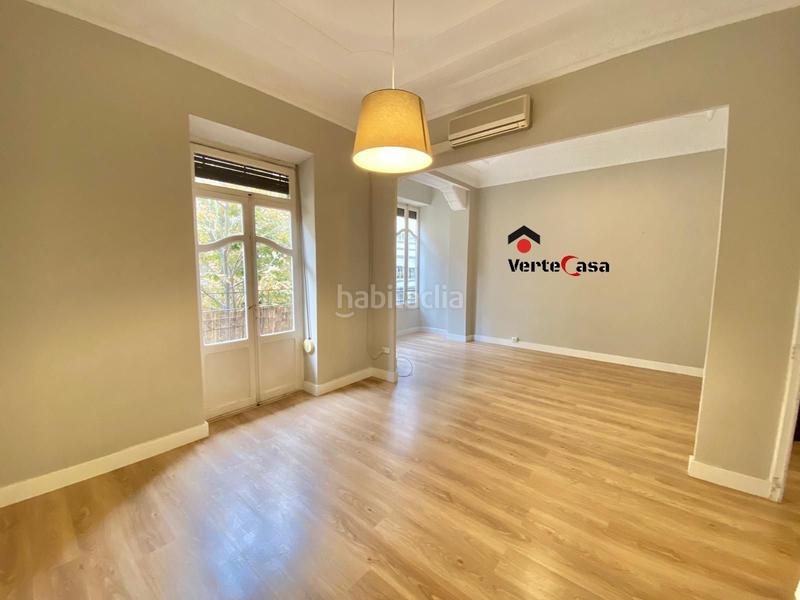 Foto 17b6f8c5-ea52-4bb9-8278-3fc2862c05d7. Rent flat with heating in Gran Via Valencia