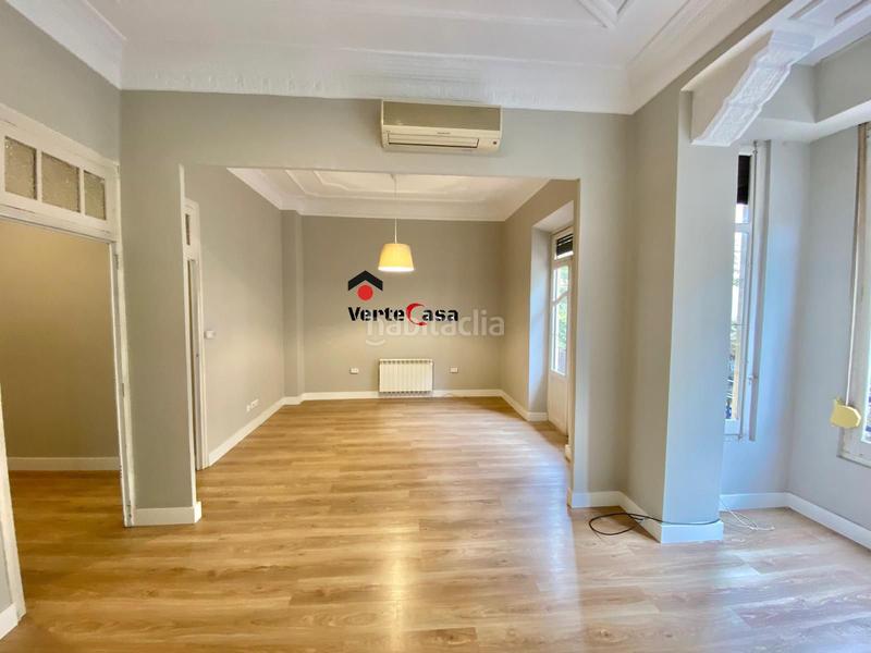 Foto c9d6e50b-ec73-47b9-9eef-3e9a47c505ae. Rent flat with heating in Gran Via Valencia