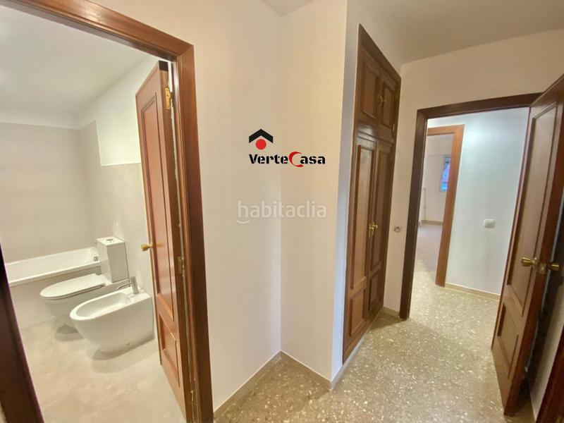 Foto 2ea47836-c4c5-4270-97ac-63d37a714704. Rent flat with heating parking in Ciutat Universitaria Valencia