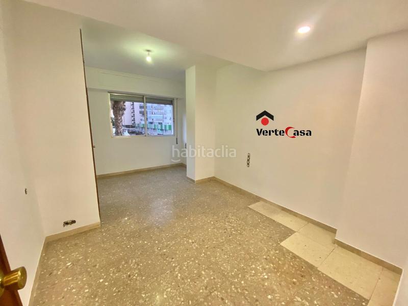 Foto bdffb1c6-988c-4958-adc7-10a2f7a7db3b. Rent flat with heating parking in Ciutat Universitaria Valencia