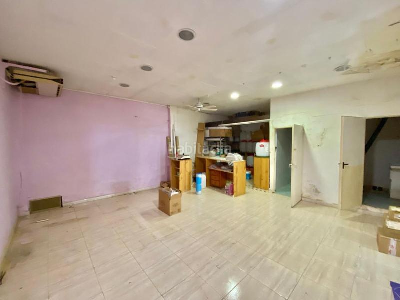 Foto 0c63edc2-327c-4a44-b887-079ce7e7809e. Local comercial a La Petxina Valencia