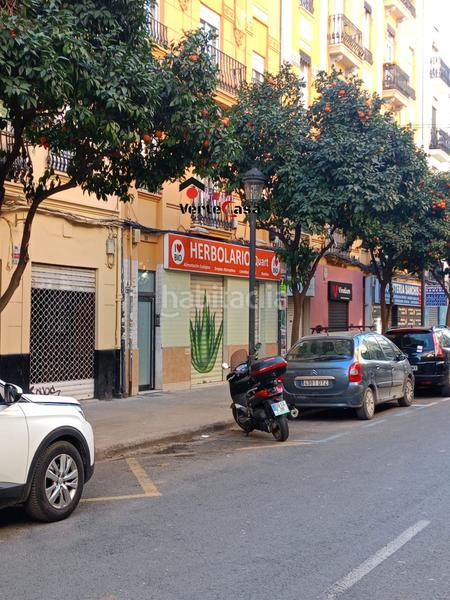 Foto 5657bc57-49f3-4719-a03e-9745d5925ead. Local comercial a La Petxina Valencia