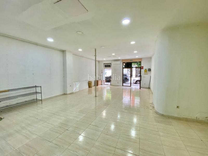 Foto 58c4b006-2169-4d15-bf29-ac9e5886af83. Local comercial a La Petxina Valencia