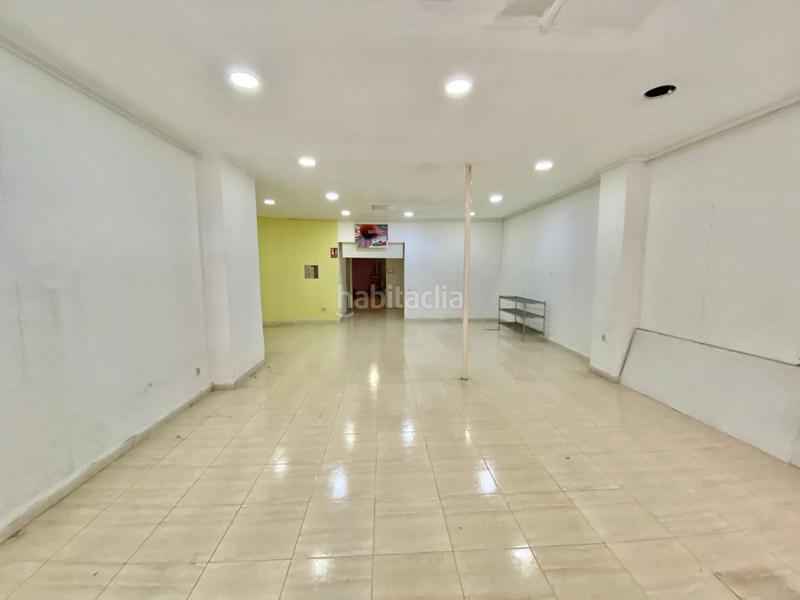 Foto b770f01b-37c9-4813-8f90-674b201ecee9. Local comercial a La Petxina Valencia