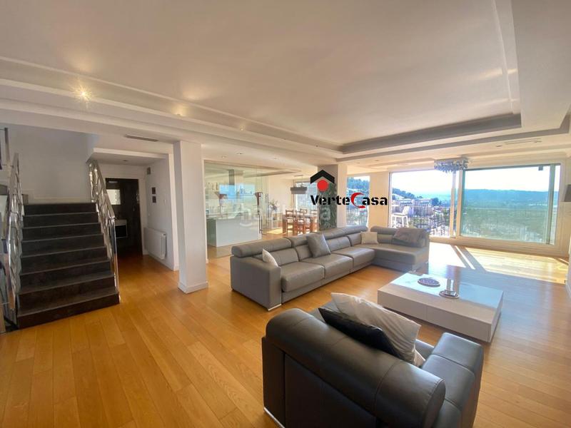 Foto b8c39a65-040f-4907-b3fe-7c299df92c73. Chalet mit heizung parking pool in Urbanitzacions i Pedanies Nord Alzira