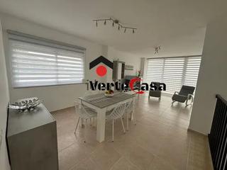 Location Chalet à Angel guimera 49. Chalet en alquiler en cumbres de calicanto  santo domingo, 3 dor