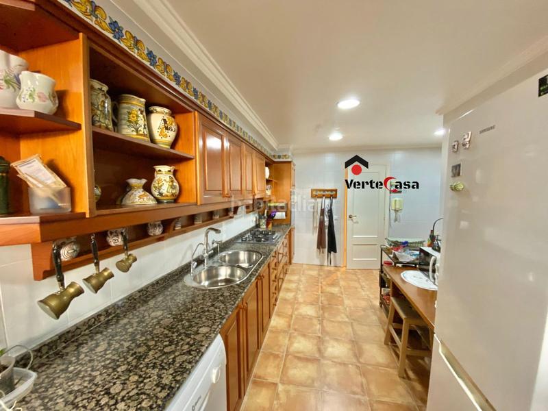 Foto 02d01f8d-3779-496f-aff2-b7c75c16bd22. Flat with heating in Jaume Roig Valencia