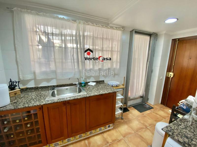 Foto 23b269b2-7304-4d03-b539-2b8a88c1e767. Flat with heating in Jaume Roig Valencia