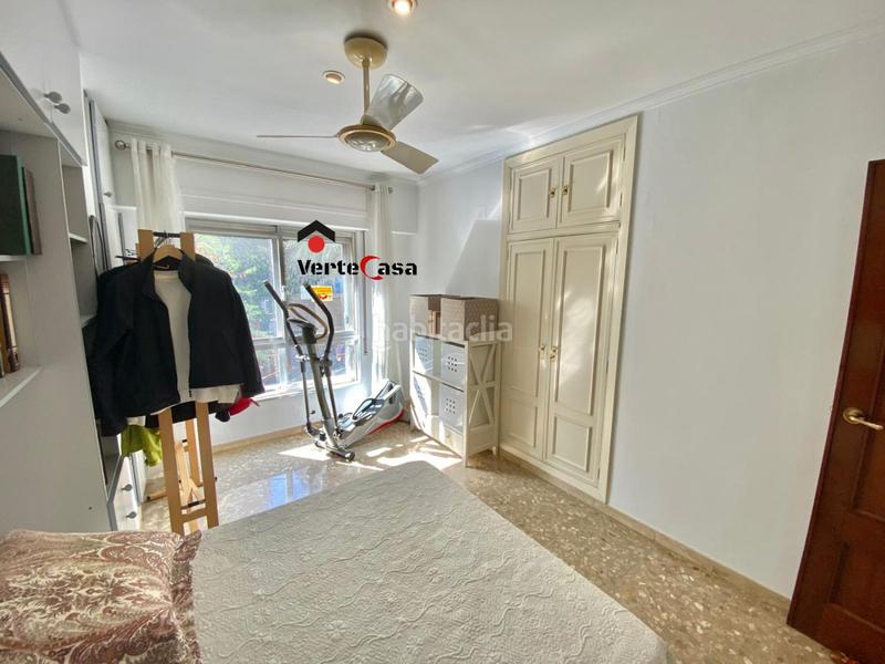 Foto 3690b370-3b0d-435b-b673-e10498cdb4ae. Flat with heating in Jaume Roig Valencia