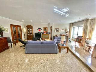 Pis  Menéndez y pelayo. Piso en venta en pla del real, 5 dormitorios.