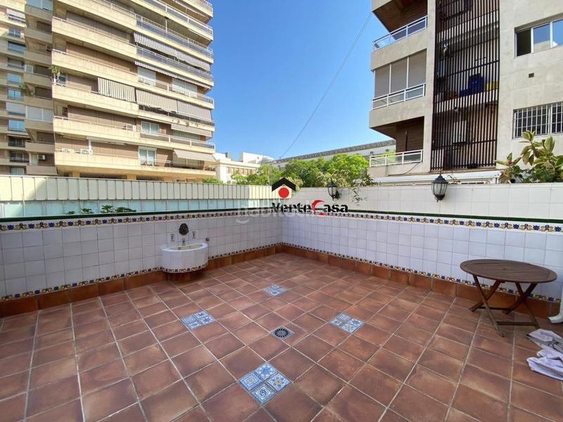 Foto 9e1f531b-0efe-4f0e-bf21-c829ea476865. Flat with heating in Jaume Roig Valencia