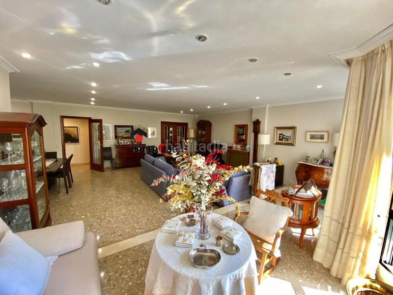 Foto c9cb33e7-1db7-49b7-8abb-e4c7c251ad48. Flat with heating in Jaume Roig Valencia