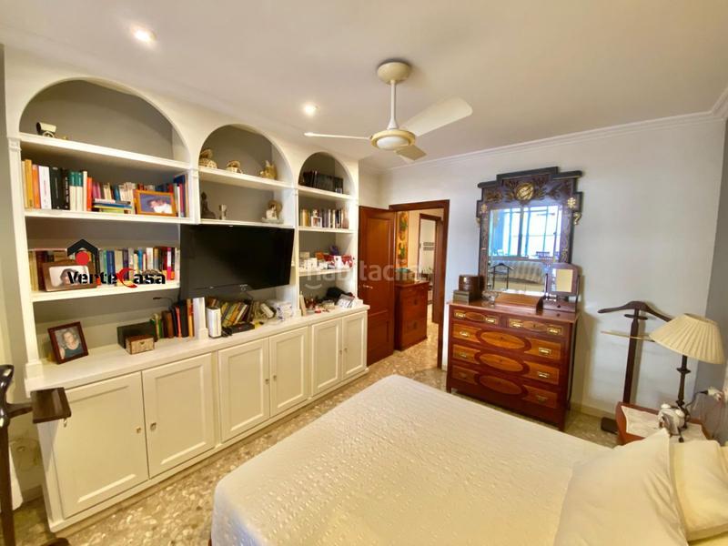 Foto e28facce-800b-4e26-8e14-d5a6fd76cc4f. Flat with heating in Jaume Roig Valencia