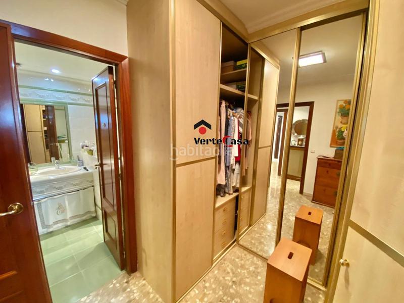 Foto eb4c80dd-ec73-4cb5-ae1c-9daeb0f7cbf6. Flat with heating in Jaume Roig Valencia