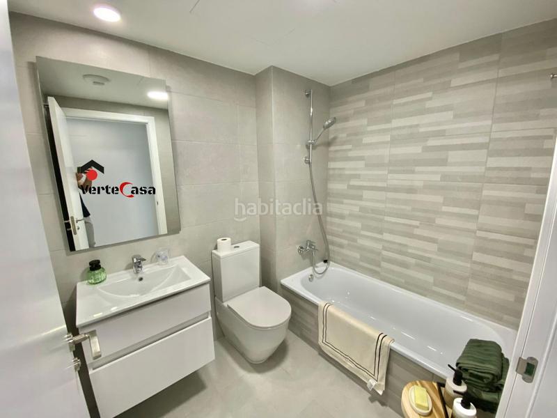 Foto 75feb242-47ff-49a8-8e08-becef2dc12ce. Alquiler piso  en alquiler en Malilla, 2 dormitorios. en Valencia