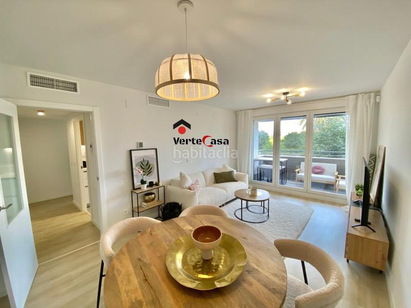 Foto ec1777cf-bc77-4042-a1ec-ecbfb4601b10. Lloguer pis amb calefacció piscina a Malilla Valencia