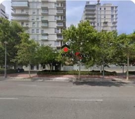 Etagenwohnung in Ciutat de les Ciències i de les Arts - Justicia. Piso en venta en quatre carreres, 3 dormitorios.
