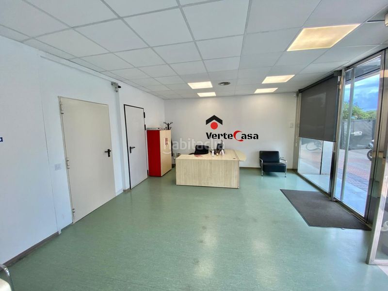 Foto b6423558-0b28-4b87-ab07-0d5c3aae9afe. Local comercial a Gran Via Valencia