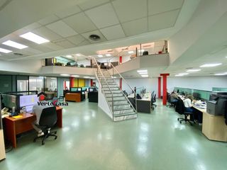 Local Comercial  Jacinto benavente. Local com. en venta en ensanche, 15 despachos.