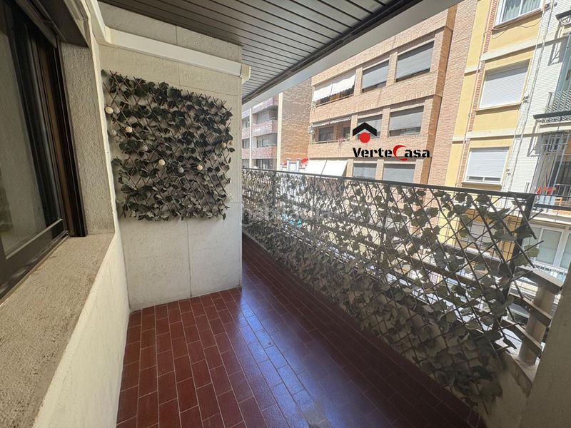 Foto c26f2e7c-f4a8-4b59-91db-993c80135c24. Lloguer pis amb calefacció aparcament a Exposició Valencia