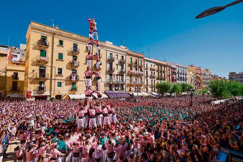 Foto a04f18bd-31ae-4079-a14c-925de083b4a9. Local comercial a Nou Eixample Sud Tarragona
