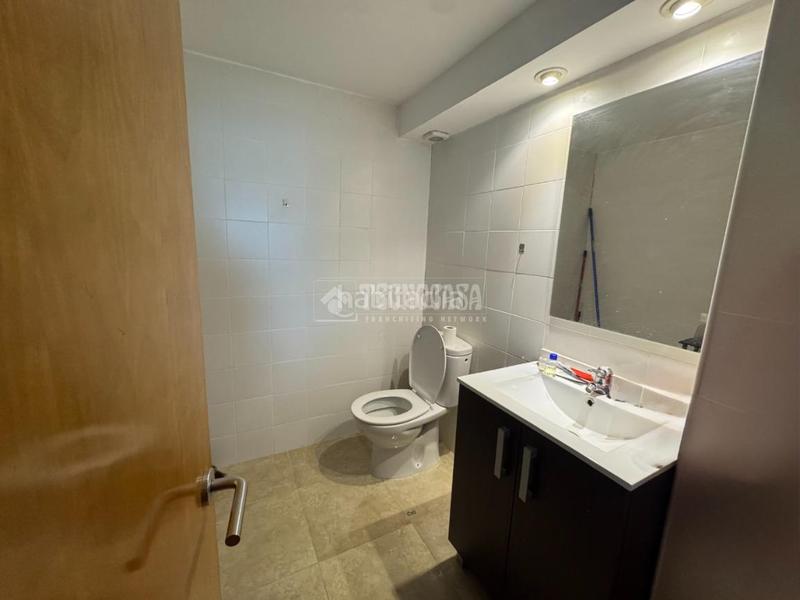 Foto 5a2b1523-0475-4df8-a647-9d263a953793. Locale commerciale in Vila-seca poble Vila-seca