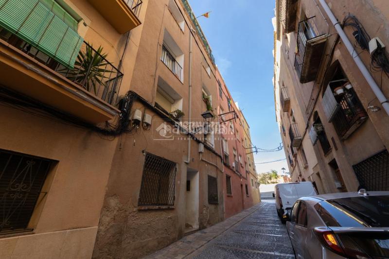 Foto 07187a60-a31f-4383-b651-4a0c8ddc26c8. Piso  en venta en Part Alta Tarragona