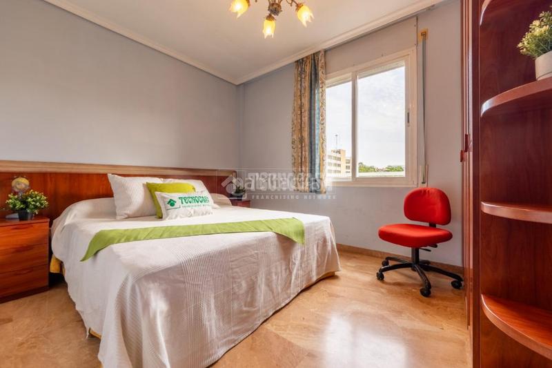 Foto f86de016-e17c-44c6-b380-abc54e5b1688. Pis amb calefacció aparcament a Nou Eixample Sud Tarragona