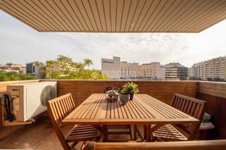 Pis  Av. de roma. Piso en venta en tarragona