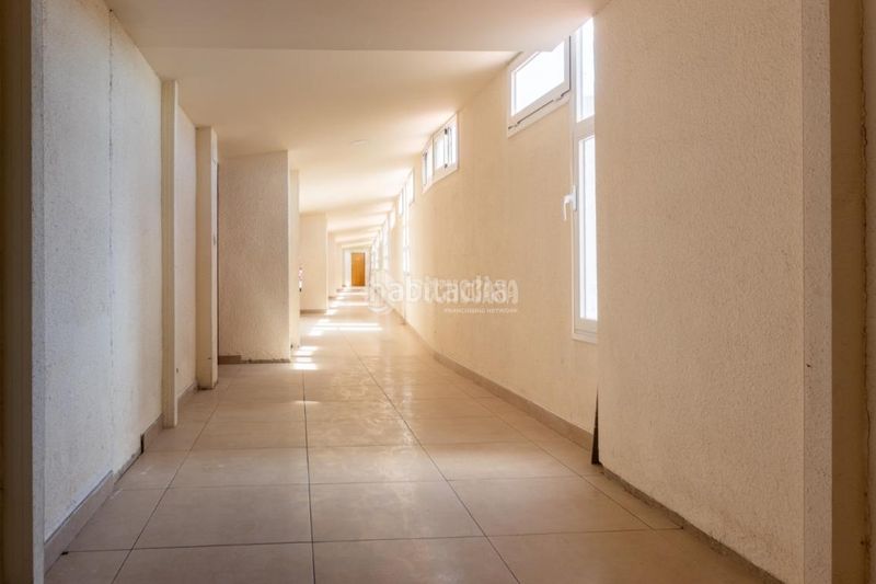 Foto 799213c0-c120-4a04-95e0-4030d4cced68. Estudi a La Pineda Vila-seca