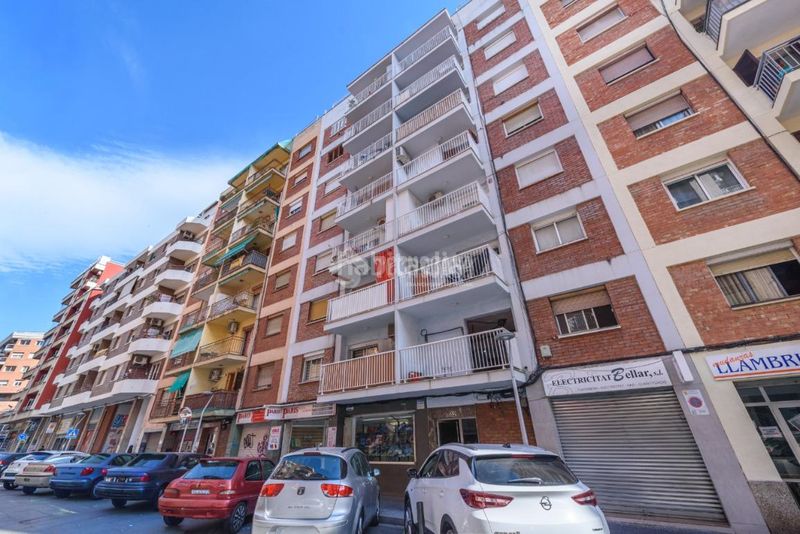 Foto fa6c0445-fb5c-4807-90c5-167f27e09b77. Pis a Nou Eixample Sud Tarragona
