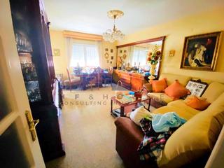 Appartement  Ezequiel garcía de la rosa. Amplio piso en el centro de noblejas. toledo