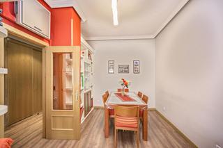 Planta baixa  De humanes. Piso 3dormitorios, garaje y tarstero. parla centro