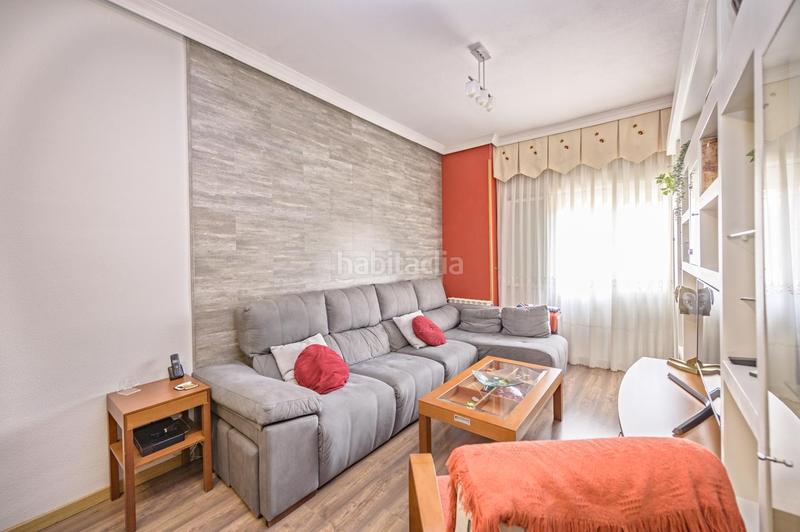Foto 82cbd276-d856-49c2-a575-bc83523f51a8. Planta baja piso 3dormitorios, garaje y tarstero. Centro en Parla