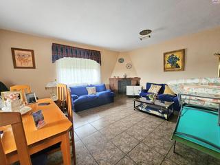 Haus  Valdeolivas. Vivienda independiente con jardín. villa del prado