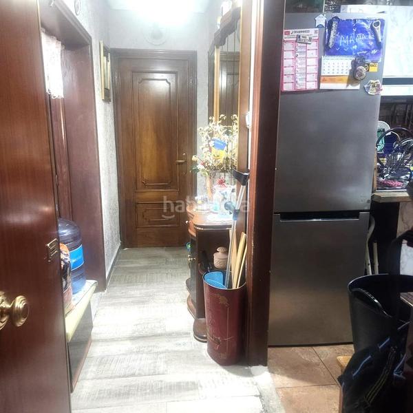 Foto e010a3f8-bd9f-4614-9116-64c0b85597aa. Piso  3 dormitorios y terraza. alto del arenal en Madrid